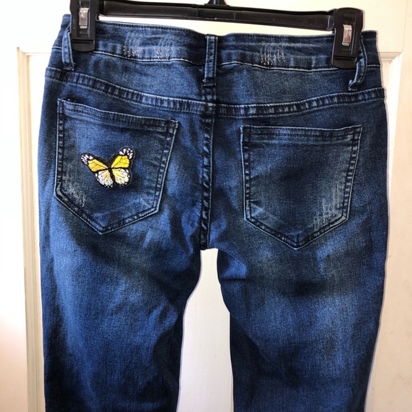 Yellow Butterfly Patch Jeans 🦋✨💛 - Picture 5 of 7